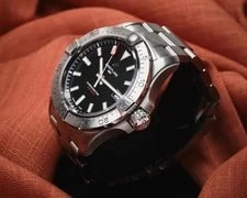 Breitling Avenger Automatic 42mm 2023 Cosc Black Pro Bracelet A17328 Warranty 3