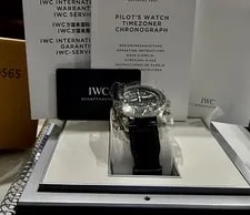 IWC — IWC Schaffhausen Pilot’s Timezoner Chronograph Automatic IW395001 46mm — Watch — resale