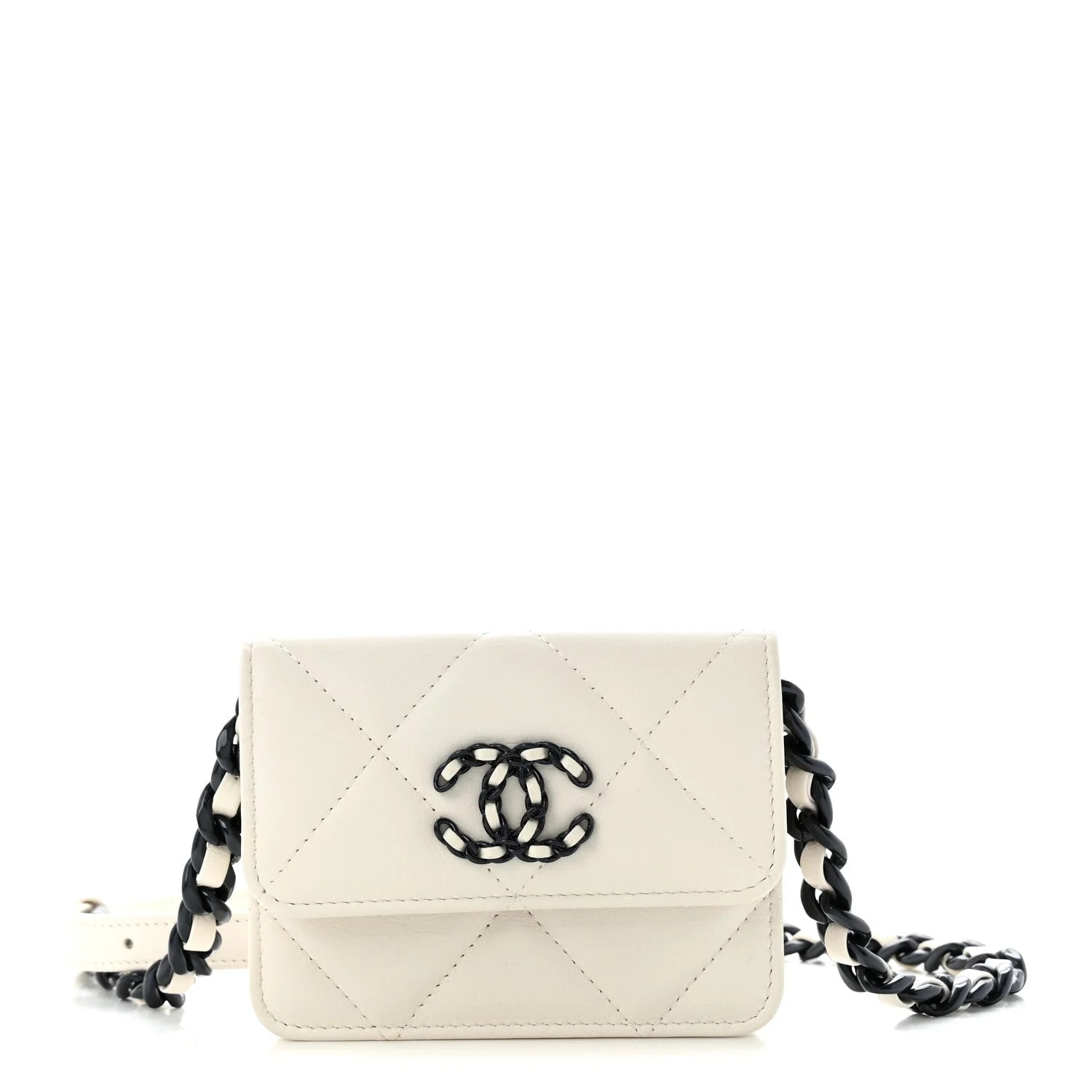 Chanel — My Everything Belt Flap Card Holder — Handbag — resale