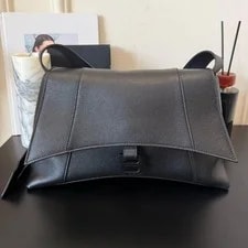 Balenciaga Downtown Matte Flap Closure All - Excellent #1881UGP 2