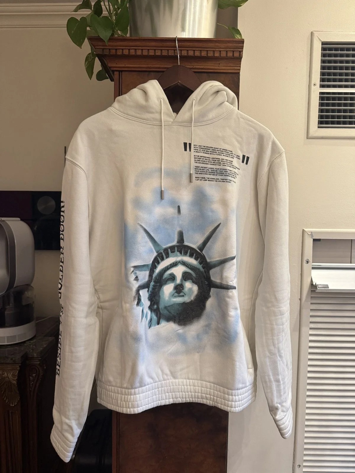 Off-White — Off-White Hoodie With Statue of Liberty Details — streetwear — resale