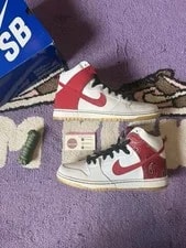 Nike SB — NEW Sample Nike SB Dunk High Pro Cheech and Chong Size 9.5 305050-100 Skunk 420 — Sneaker — resale