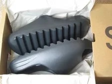 Adidas Yeezy Slide Dark Size 11 NEW! ID5103 2024 Lifestyle Sandal 4