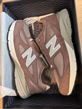 KITH — 9.5US Kith Newbalance 990V4 Dustymauve — Sneaker — resale