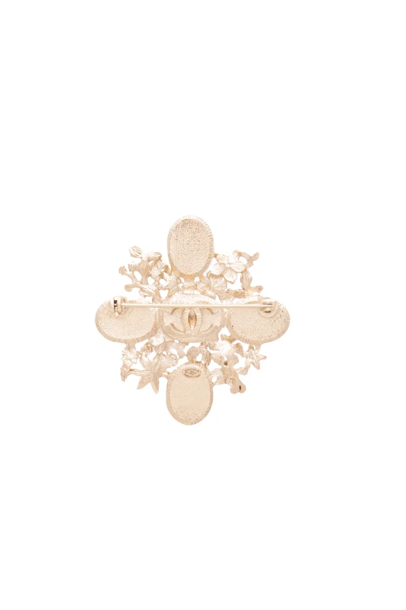 Snowflake Brooch 3