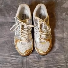 Asics Gel-kayano 14 White Gold Metallic Running Shoes 1203A537 10 3