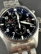 IWC Pilot's Chronograph 42mm Black Dial With Card 4