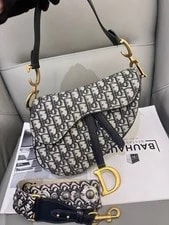 Dior — Dior Saddle Medium Crossbody Fashion — Handbag — resale