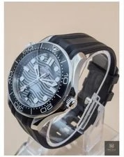 2021 - Omega Seamaster Black 42mm 210.32.42.20.01.001 2
