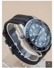 2021 - Omega Seamaster Black 42mm 210.32.42.20.01.001 3