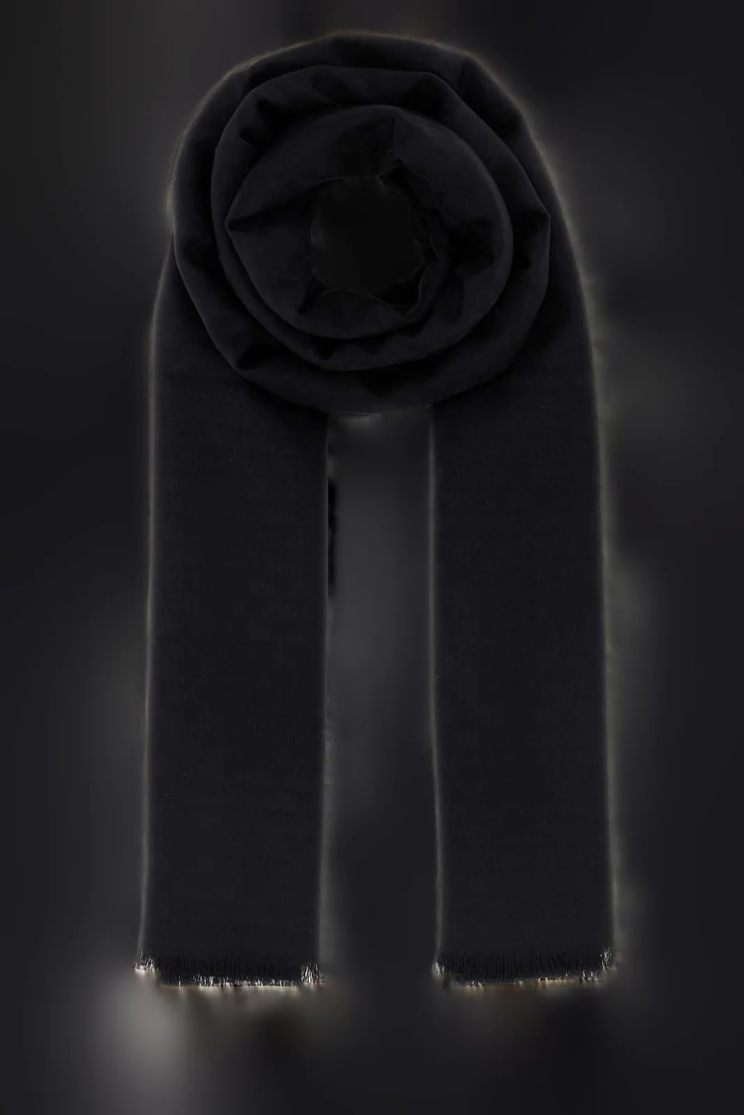 Prada — Prada - Scarf — Exterior: Scarfs — Accessory — resale