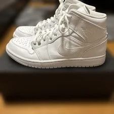 Air Jordan — 9.5US Air Jordan 1 Mid — Sneaker — resale