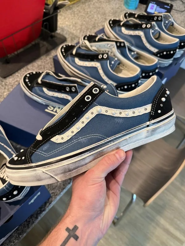 Pearlized Vans Old Skool 36 LX 3