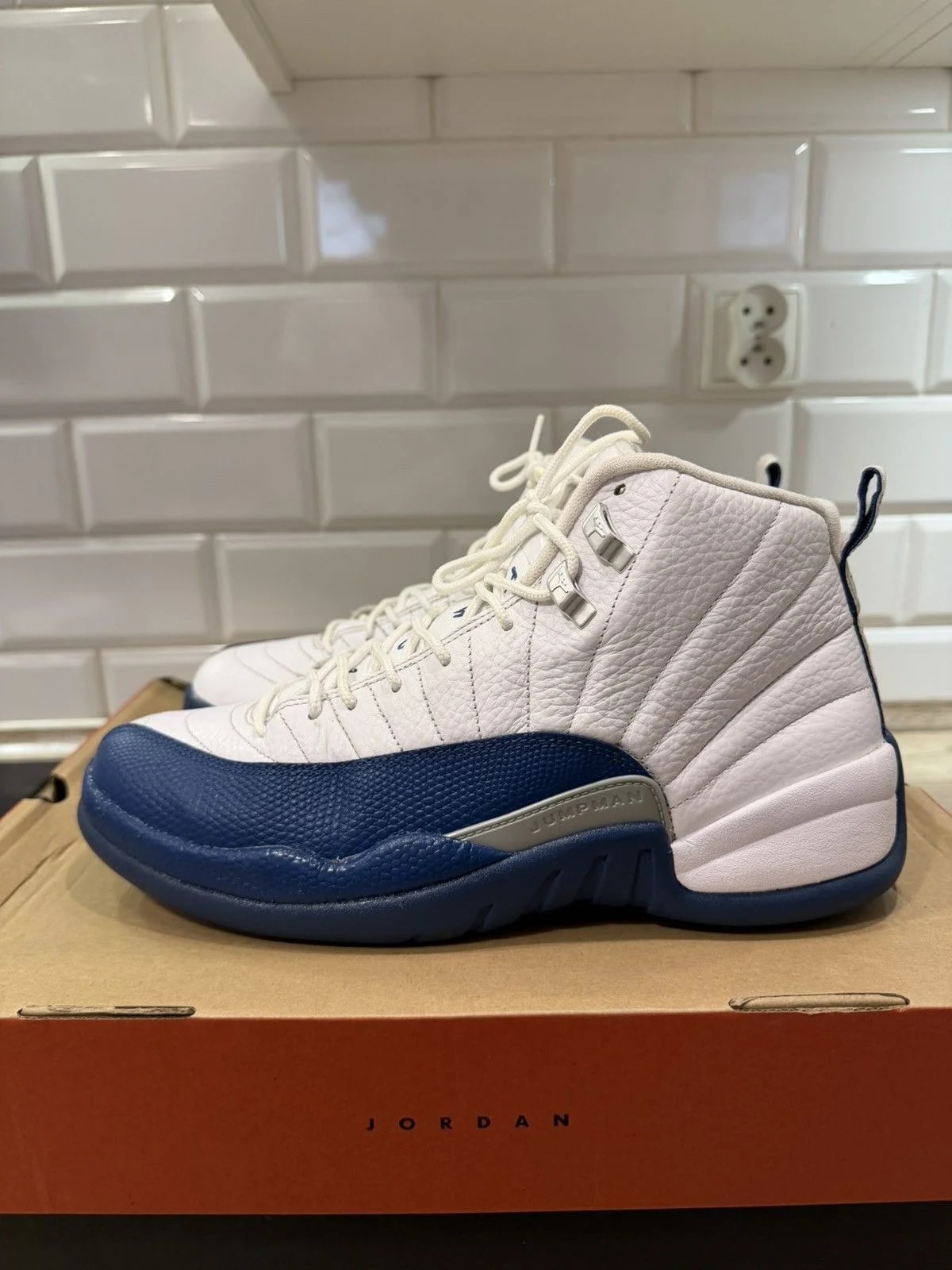 Jordan — Jordan 12 French — Designer Shoe — resale