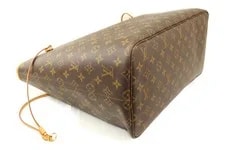 Louis Vuitton Neverfull Diaper 4