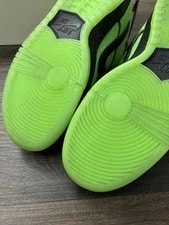 Size 9.5 - Nike SB Dunk Low X Powerpuff Buttercup 3