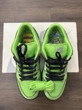 Size 9.5 - Nike SB Dunk Low X Powerpuff Buttercup 4