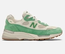 New Balance 992 MiUSA Every Now & Then Gum Size 8.5 Pre Sale 3