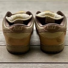 Nike SB Dunk Low Shanghai 2 4