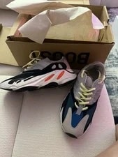 Yeezy — Yeezy Boost 700 V1 ’s Low Top Lace-Up — Sneaker — resale