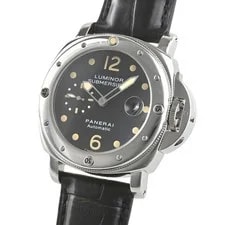 Panerai — Panerai Luminor Submersible PAM00024 — Watch — resale