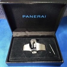Panerai — Officine Panerai SS Deployant Buckle PAV00633 From Japan — Watch — resale