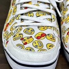 Reebok Berlin Mid Emoji Print 29cm High-Top Yello 4