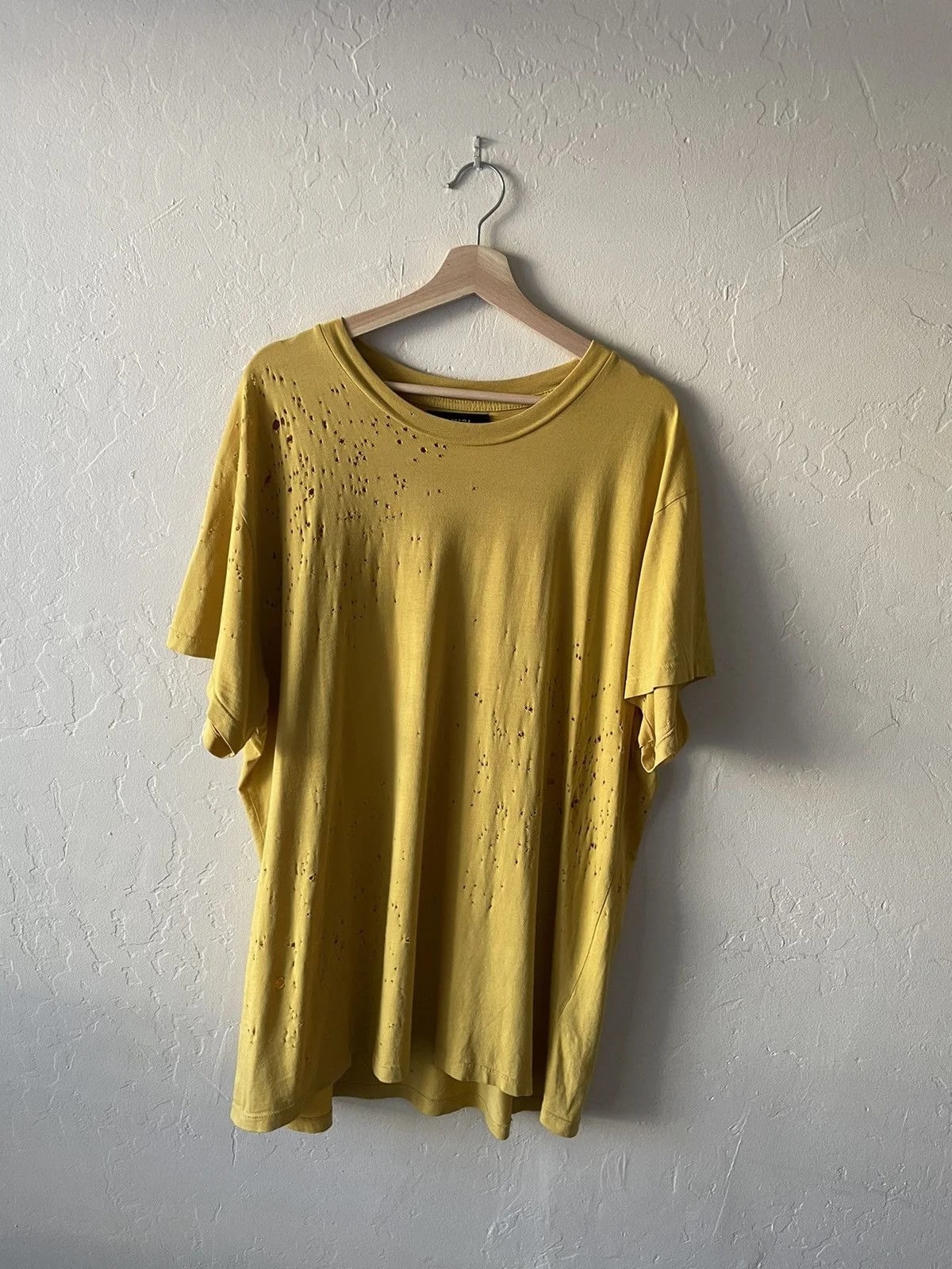 Amiri — Amiri ‘Shotgun’ T Shirt — streetwear — resale