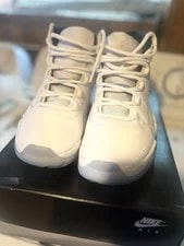 Jordan 11 Retro 'Columbia / Legend ' 2024 4