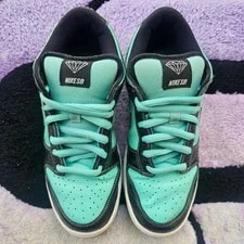 Nike SB Dunk Low "Tiffany" 2