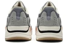 Adidas Originals Yeezy Boost 700 Magnet - Size 4
