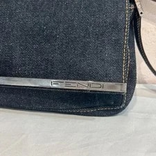 Fendi 13cm X 26cm 4
