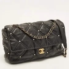 Chanel Embellished CC Single Flap 3