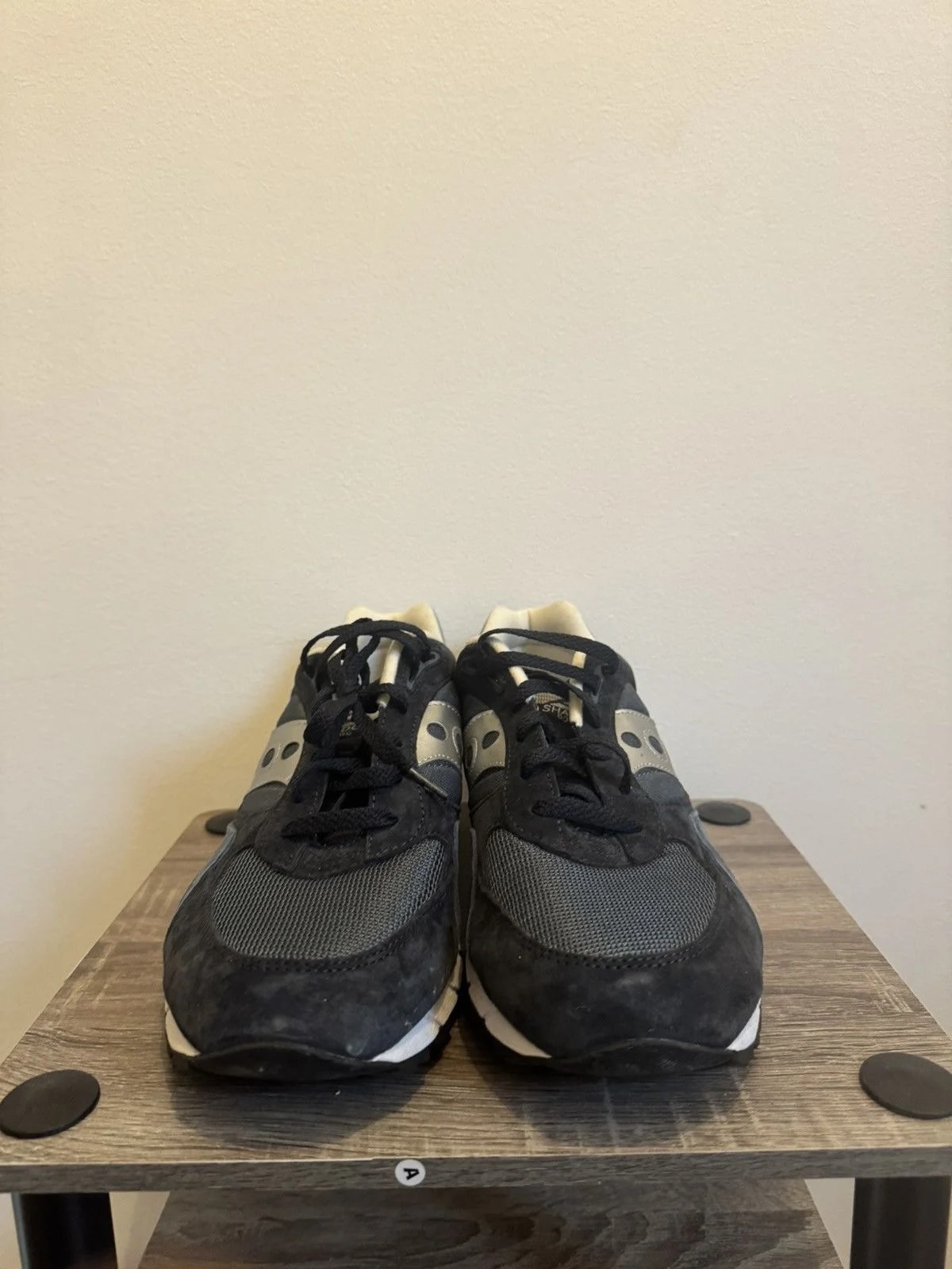Saucony — Saucony 5000 Running Shoes — Sneaker — resale