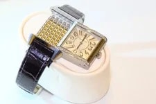 Jaeger-LeCoultre Reverso Squadra Diamond 3