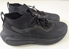 Under Armour — Under Armour Hovr 4 Low 3027625 002 Man Shoes — Sneaker — resale