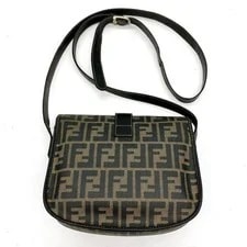 Fendi Logo Line Adjustable Strap Flap 2