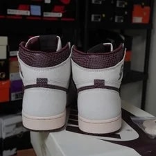 Size 9.5M/11W - Jordan 1 Retro High OG A Ma Maniére DO7097-100 4