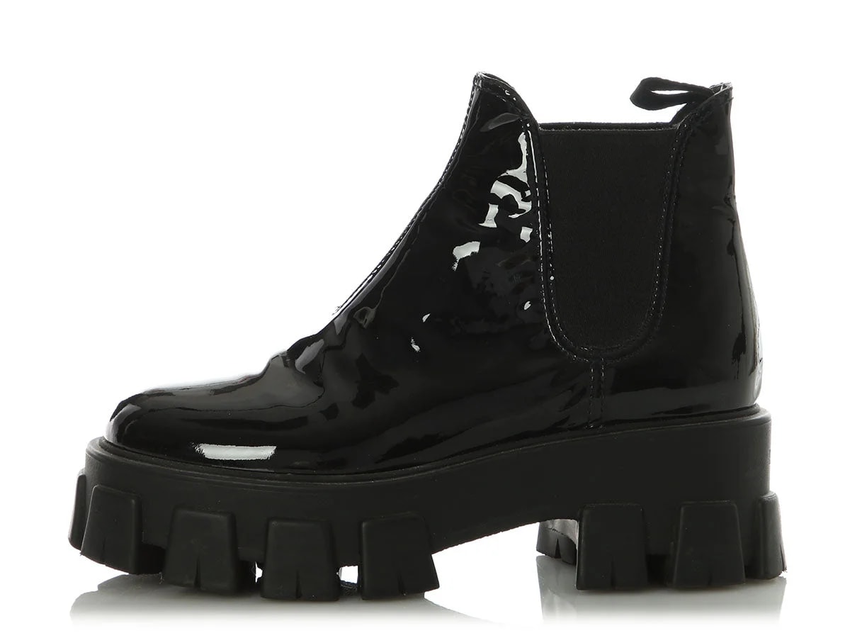 Prada — Prada Chelsea — Designer Shoe — resale
