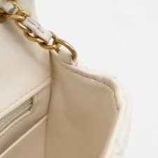 Chip Vision Chanel 22k Square Flap Coco Enamel Details 4