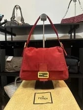 Fendi — Fendi Mamma Baguette Medium Buckle — Handbag — resale