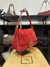 Fendi Mamma Baguette Medium Buckle 4