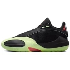 Jordan — Jordan Triangle Basketball Shoes Low Top /light IO0424-001 — Sneaker — resale
