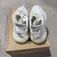 Size 9 - Yeezy 350 V2 Never Worn 4
