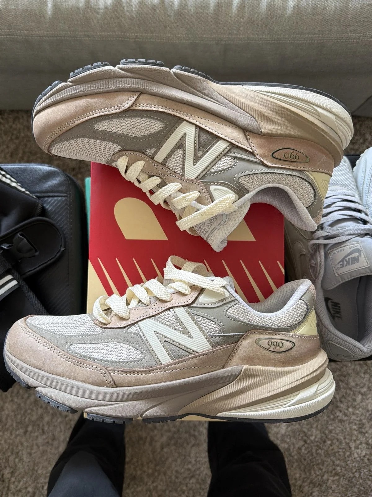 New Balance MiUSA 990v6 - Driftwood, Timberwolf 2