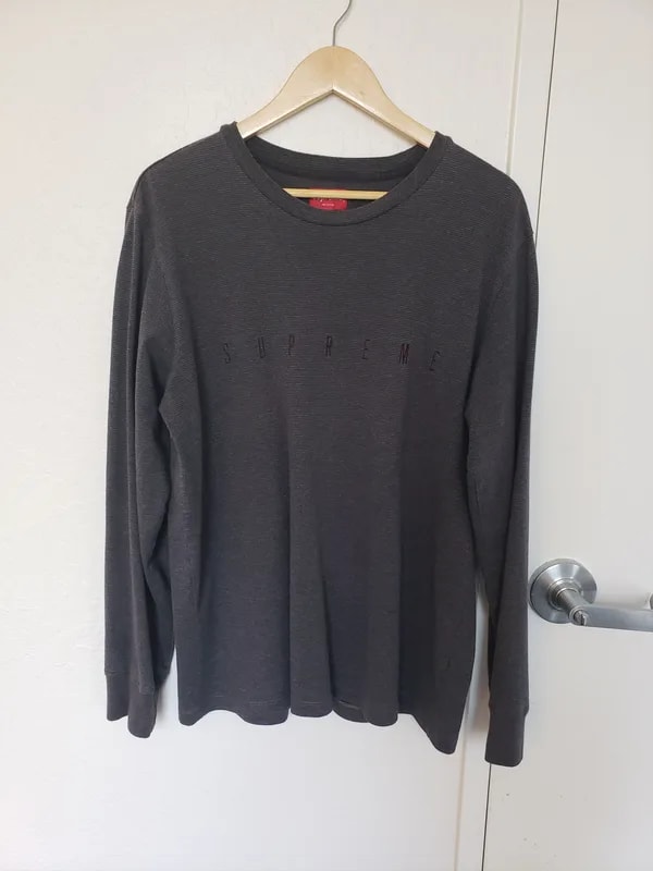 Supreme — Supreme Micro Stripe L/S — streetwear — resale