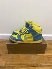 Nike SB Dunk Hi Marge Simpson 4