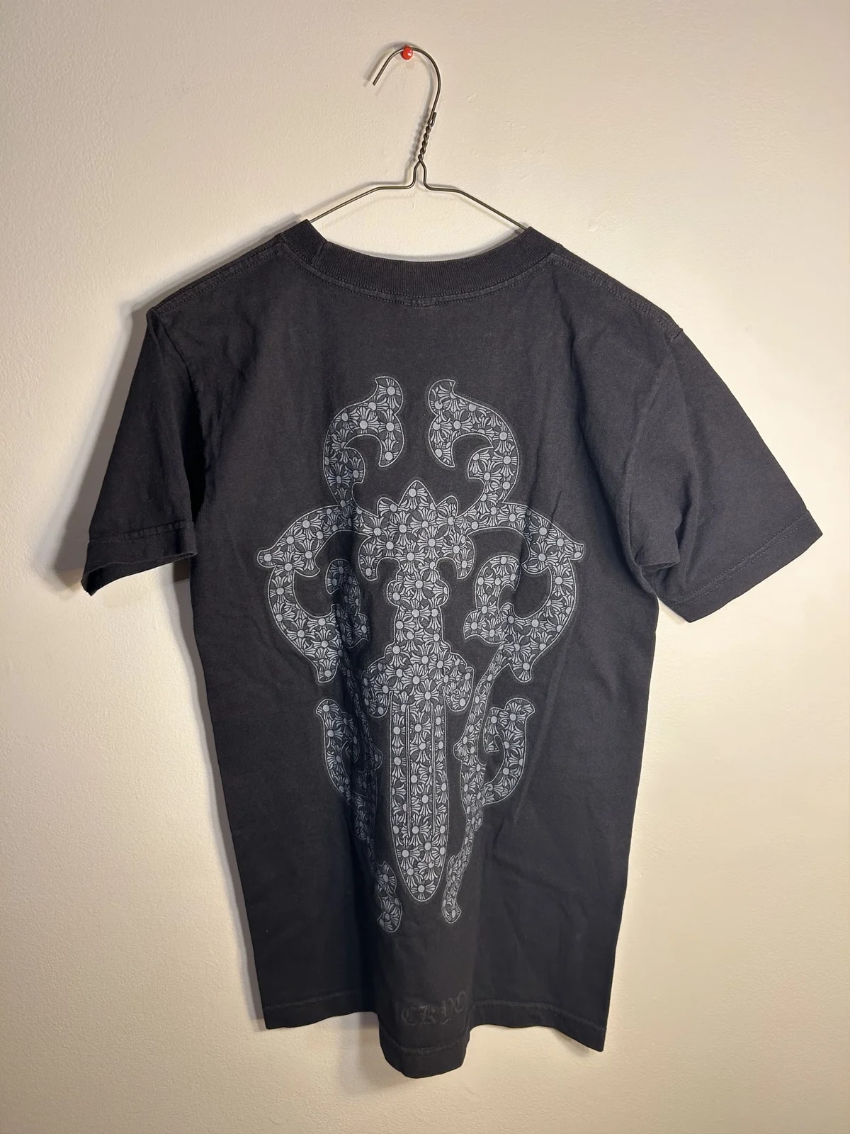Chrome Hearts — Hearts Scroll Label Pocket Tee — streetwear — resale