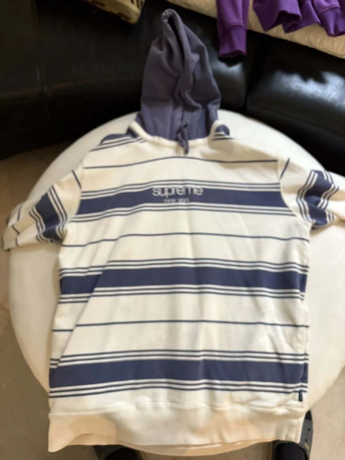 Supreme — Supreme " New York" Striped Hoodie — streetwear — resale