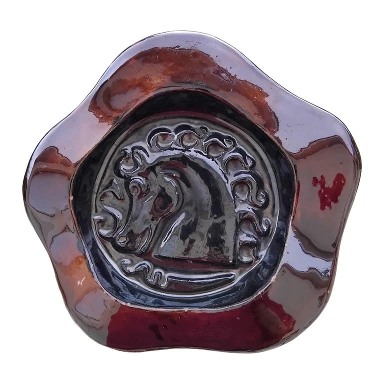 Hermès — Hermès Ashtray Change Tray Sceau Horse Head in Vallauris Ceramic — decorative_object — resale